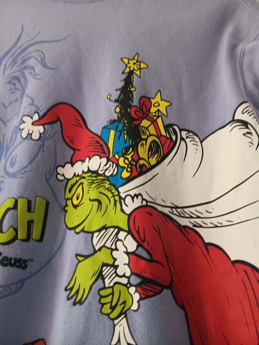 Dr Seuss The Grinch Light Purple Double Sided Christmas Graphic Sweatshirt XXS - Picture 3 of 5